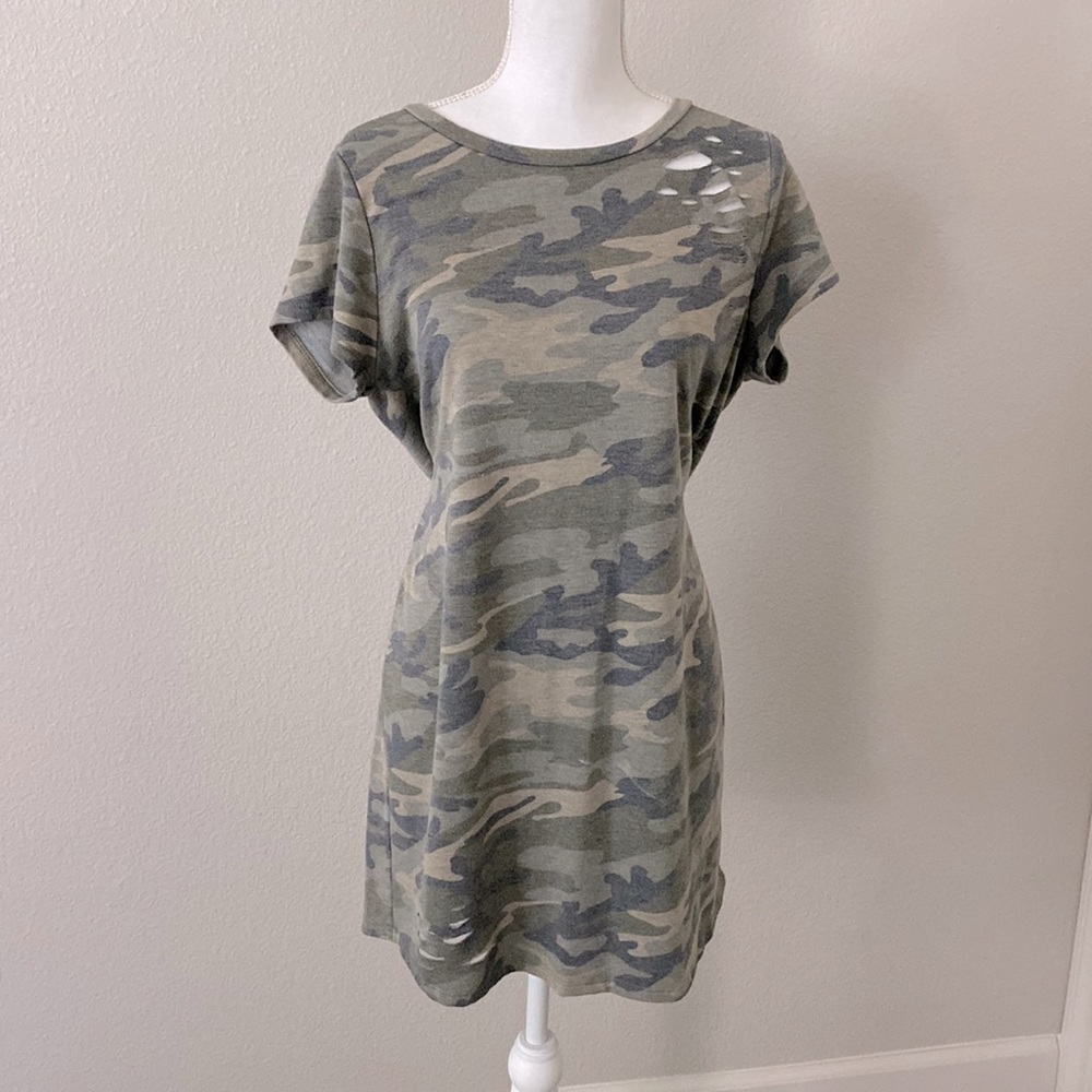 Casual camo dress